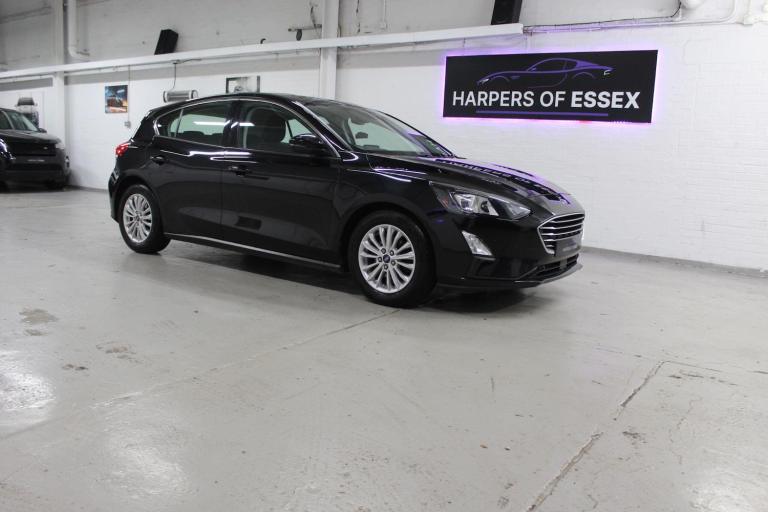 2019 Ford Focus 1.0T EcoBoost Titanium Euro 6 (s/s) 5dr HATCHBACK Petrol Manual