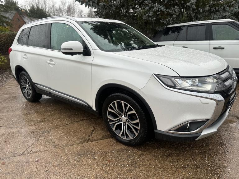2018 Mitsubishi Outlander 2.2 DI-D 4 5dr Auto 4x4 7 Seats  ESTATE Diesel Automatic