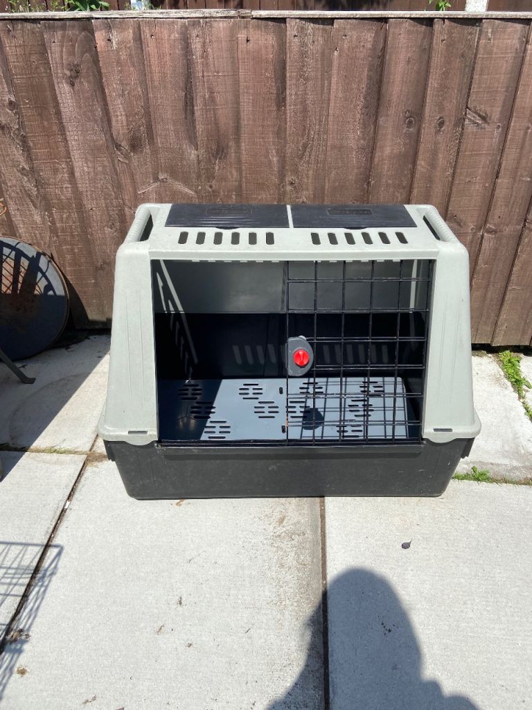 Large pet transport cage 