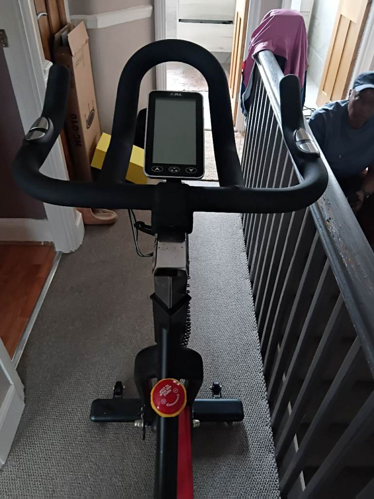 Exercise bike 