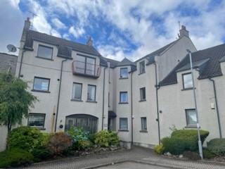 2 bedroom flat in Lord Hays Grove, Old Aberdeen, Aberdeen, AB24 1WS