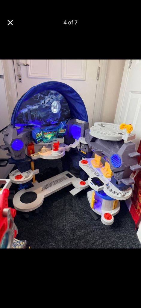 Various toy play Towers of Batman and Iron man plus accessories 