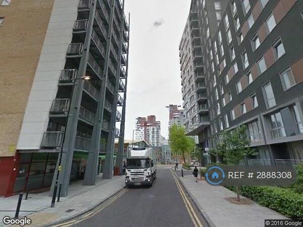 1 bedroom flat in Cassilis Road, London, E14 (1 bed) (#2888308)