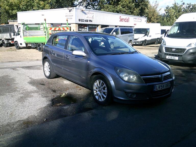 Vauxhall Astra 1.6 PETROL,2004,54 REG,GREY,BLACK LEATHER,LONG MOT,CHEAP PX