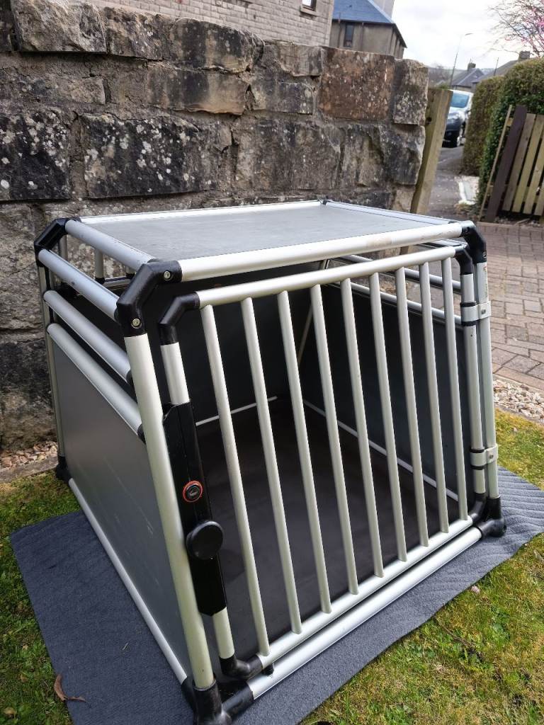 SWISS INNOVATION DOG CRATE