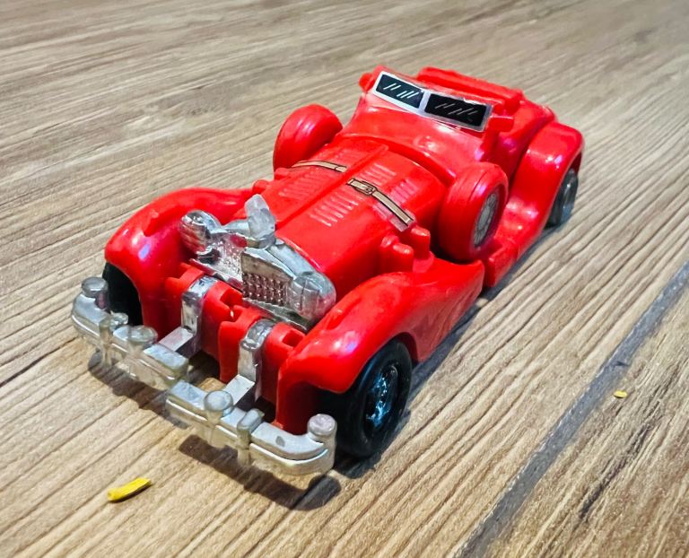Good Knight Bandai 1984 Mercedes Excalibur Vintage Red MR-44 Gobots