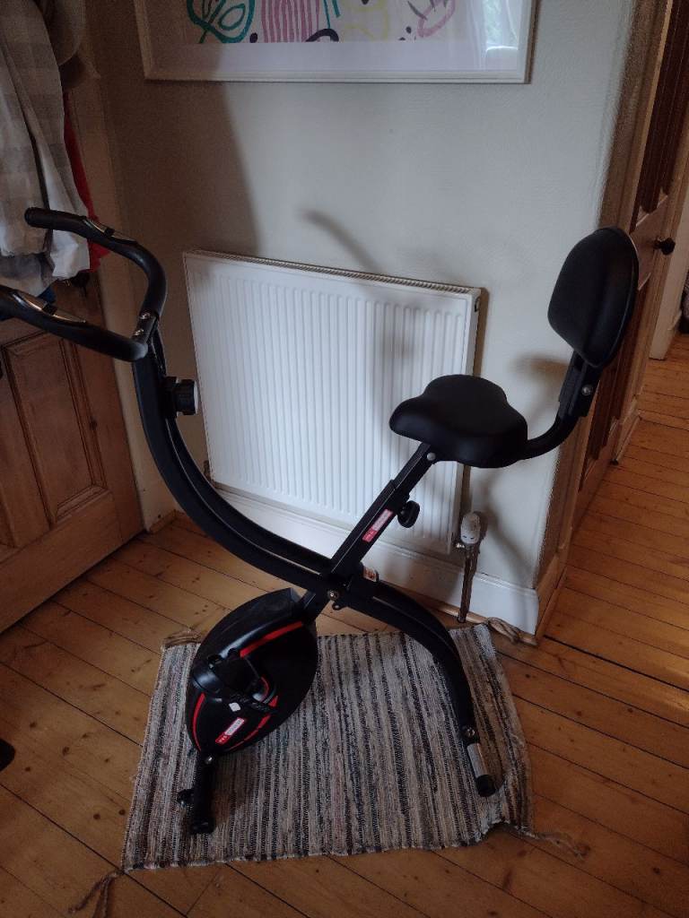Pro Fitness Folding Exercise Bike