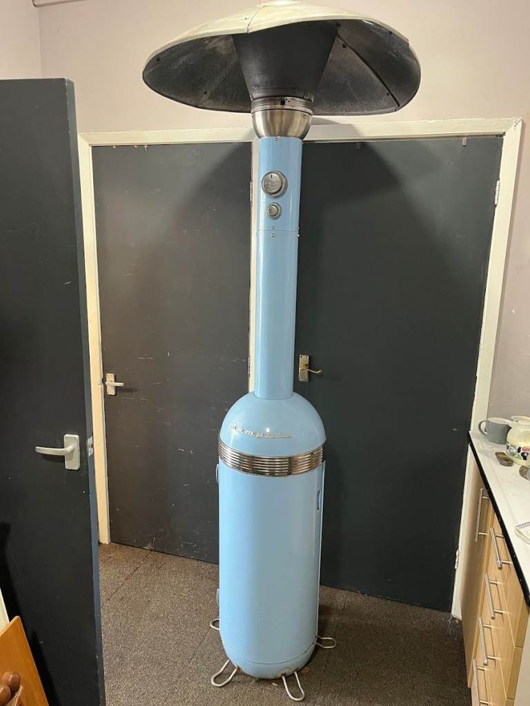 Memphis Retro Heat Focus Patio Heater with Gas Bottle