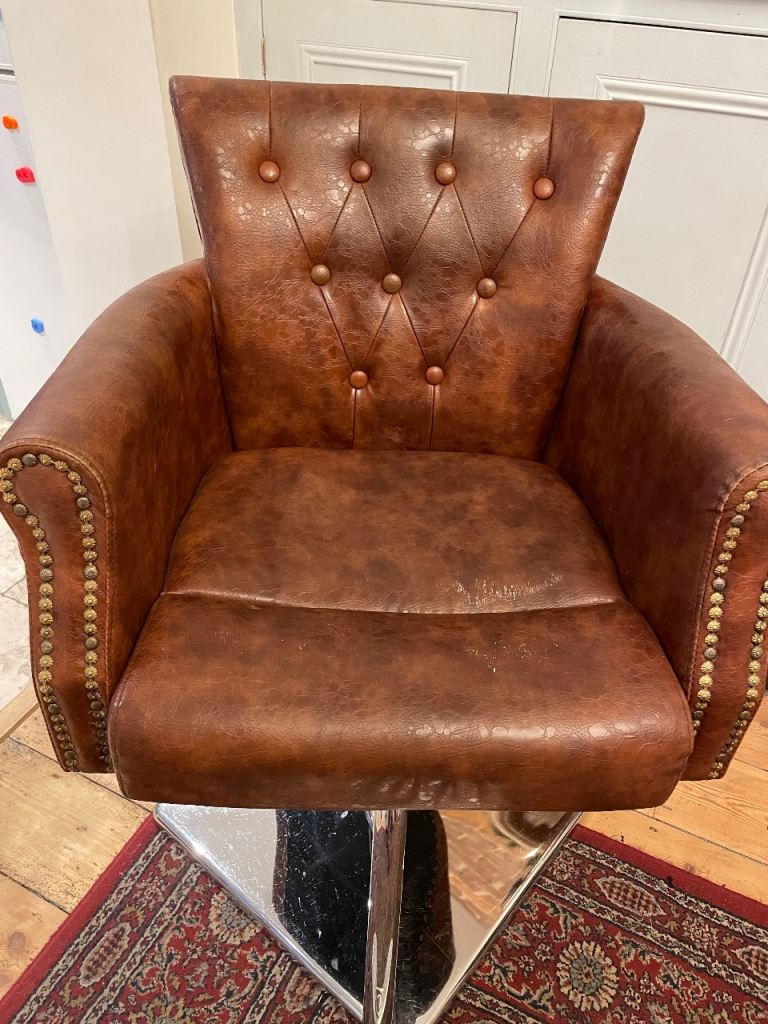 Vintage Barbers Chair