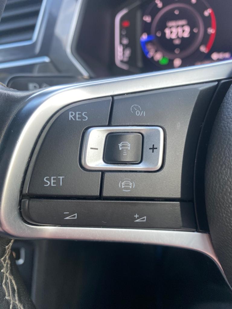 2021 Volkswagen Tiguan 1.5 TSI EVO R-Line Tech SUV 5dr Petrol DSG Euro 6 (s/s)