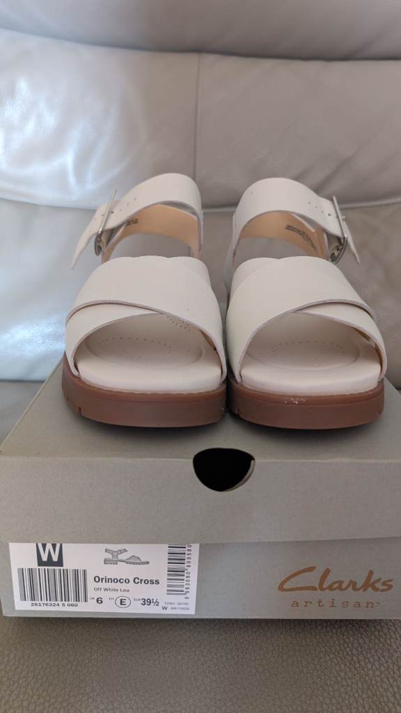 Sandals size 6 E