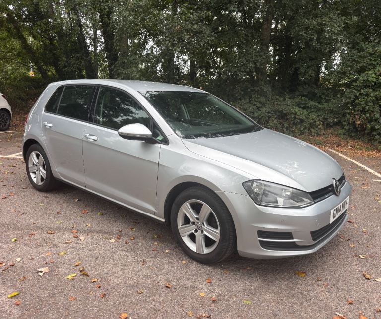 2014 vw golf 1.2 bluemotion.  July 27  MOT 55+ mpg £30 tax
