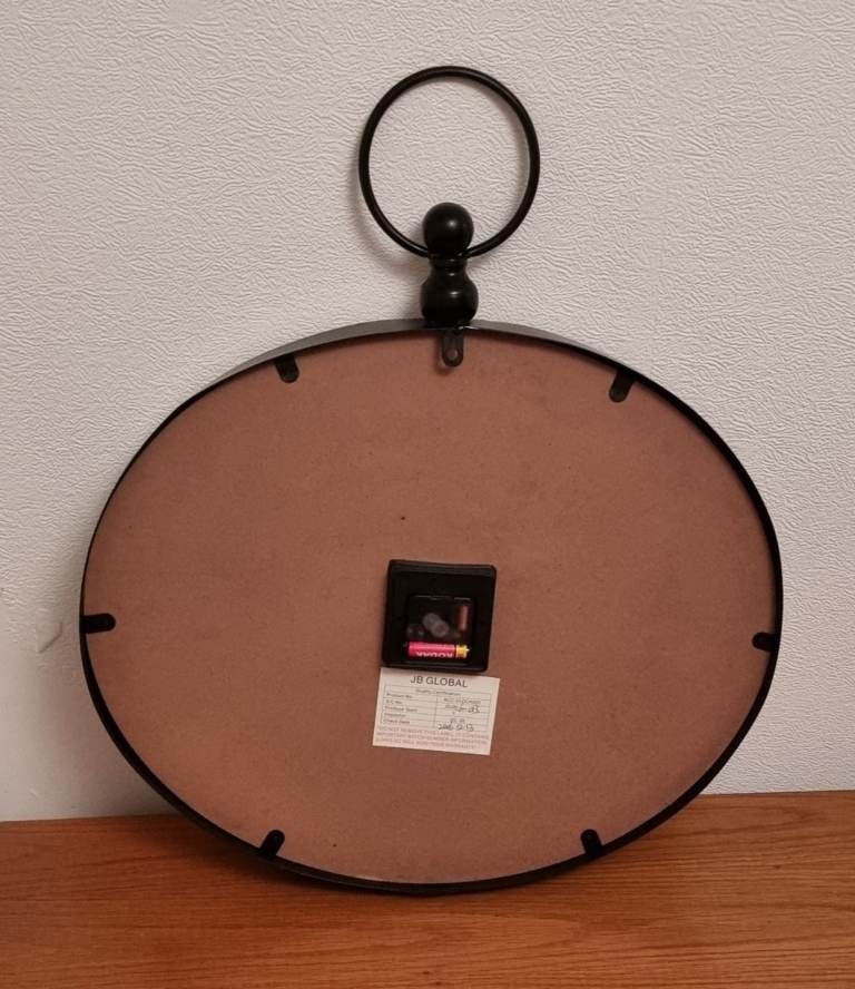 Large Wall Clock - Like New 