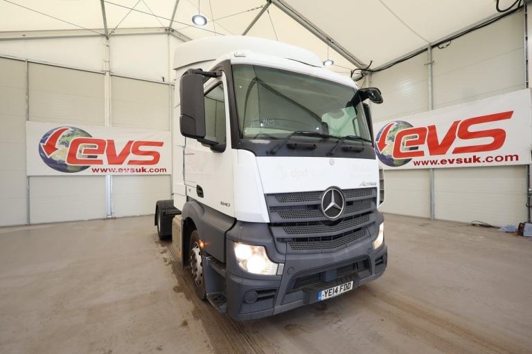 2014 (14 PLATE) Mercedes Benz ACTROS 1840 4x2 Euro 6 Tractor Units