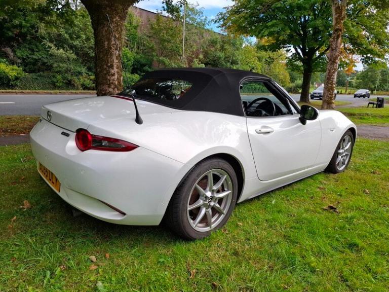 Mazda MX-5 SE-L NAV