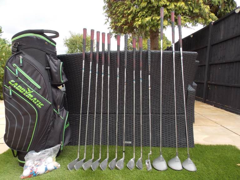 Mens Right Handed Howson Tour Master Golf Club Set + Bag, Balls and Tees