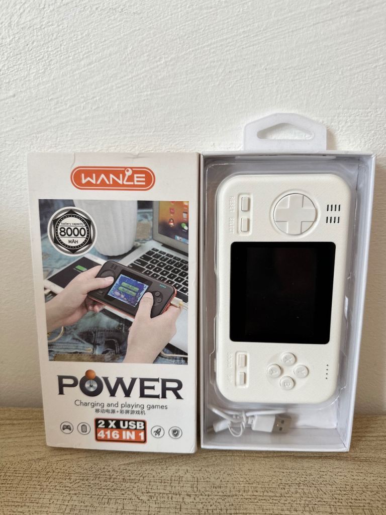 Powerbank for charging phone pad smartphone charger Power bank