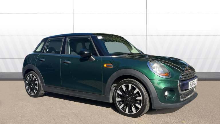 2017 MINI Hatch 1.5 Cooper 5dr Petrol Hatchback Hatchback Petrol Manual