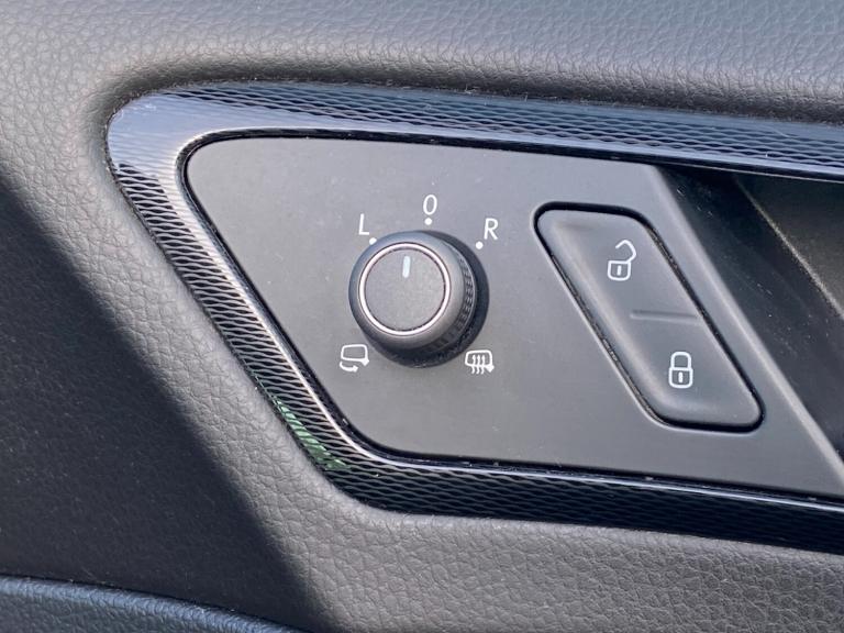 2016 Volkswagen Golf 2.0 TSI GTI Performance Pack 5dr - Sat Nav &amp; Heated Seats &amp; Cruise C...