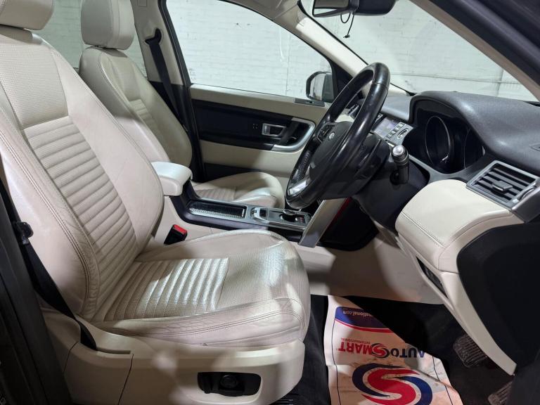 2017 Land Rover Discovery Sport 2.0 TD4 HSE Luxury Auto 4WD Euro 6 (s/s) 5dr ESTATE Diesel Automatic