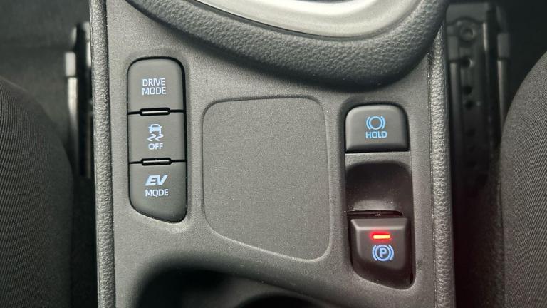 2023 Toyota Yaris 1.5 VVT-h Icon Hatchback 5dr Petrol Hybrid E-CVT Euro 6 (s/s) (116 ps) HATCHBAC...