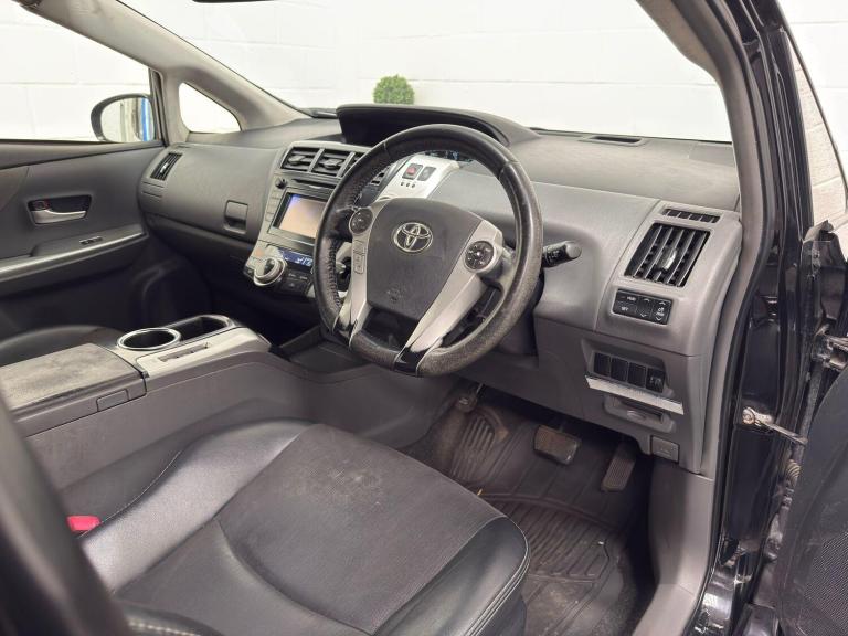 2014 Toyota Prius+ 1.8 VVT-h Icon CVT Euro 5 (s/s) 5dr MPV Petrol/Electric Hybrid Automatic
