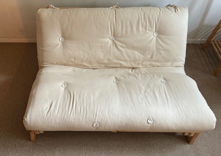 2 year old Futon Company Sofa Bed