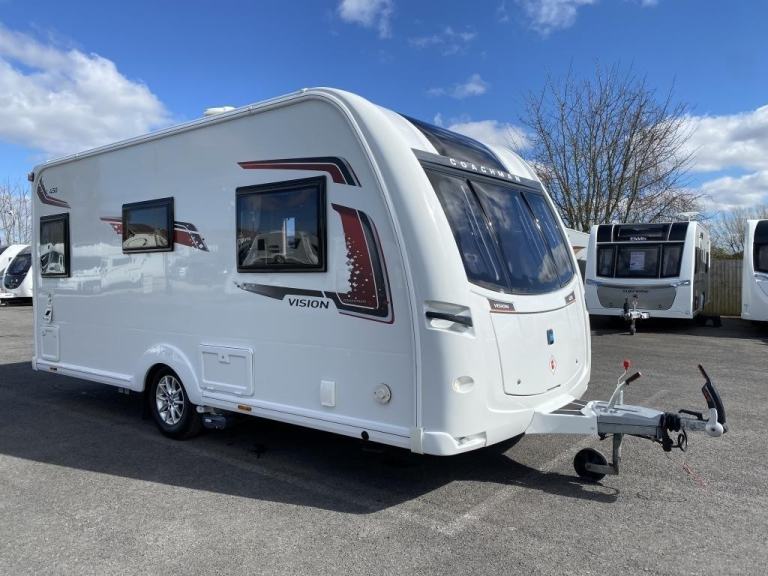 2018 COACHMAN VISION 450 LUXURY 2 BERTH TOURING CARAVAN