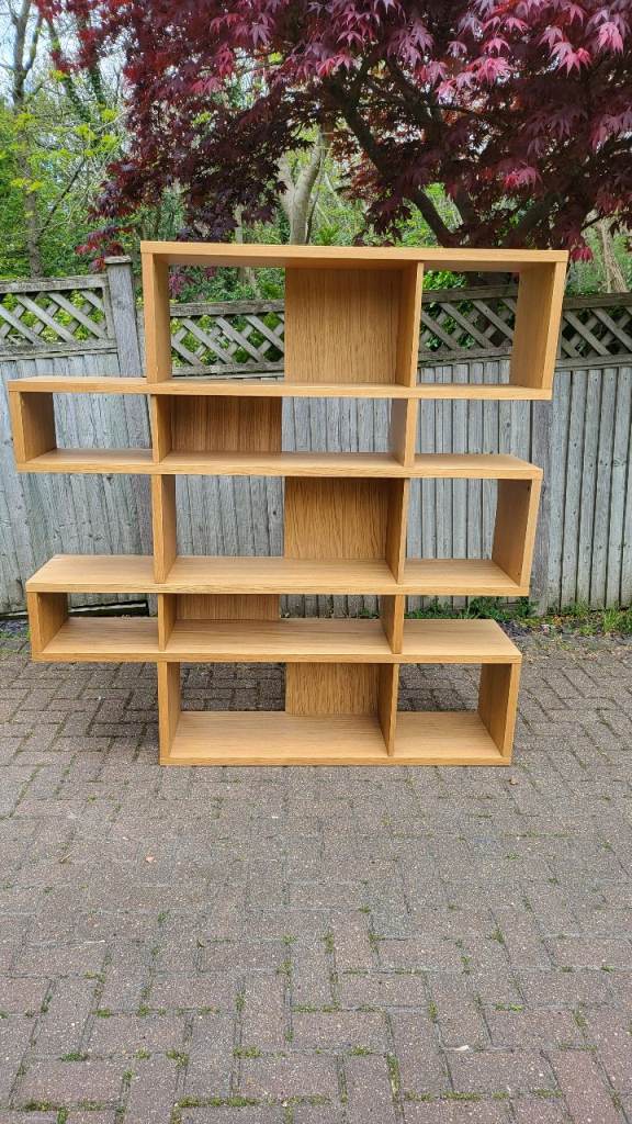 Habitat ANTON Light Oak Shelving Unit – Large Designer Bookcase / Storage
