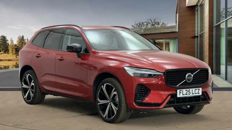 2025 Volvo XC60 2.0 T8 [455] PHEV Ultra Dark 5dr AWD Geartronic ESTATE PETROL/ELECTRIC Automatic