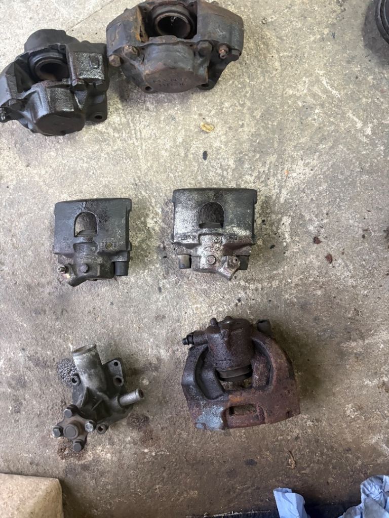 Ford calipers carries and fittings