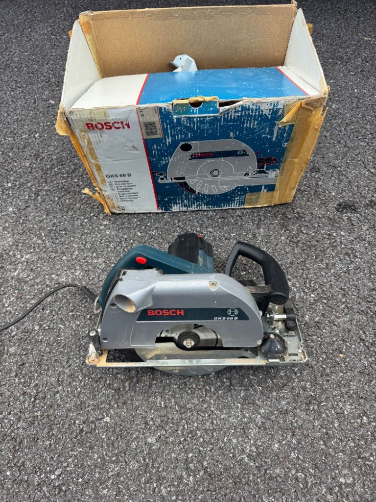 Bosch GKS 68 B Electric Circular Saw as new 