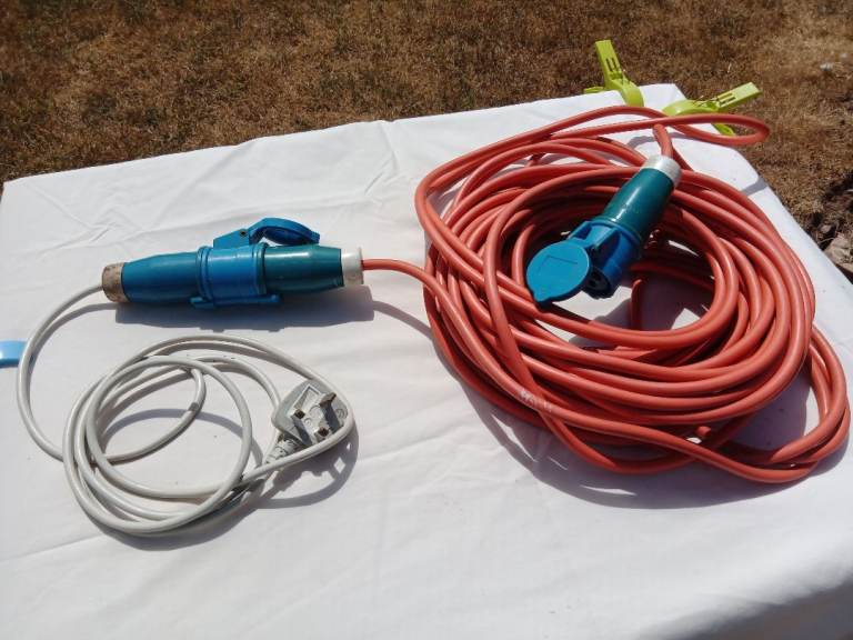 Hook up cable and 13 amp adaptor