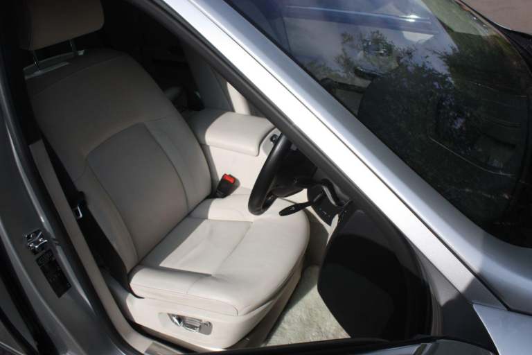 ROLLS-ROYCE GHOST 6.6 V12 2012