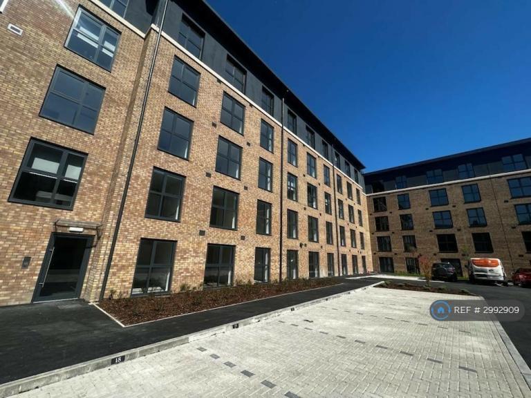 1 bedroom flat in Fox House, Derby, DE1 (1 bed) (#2992909)