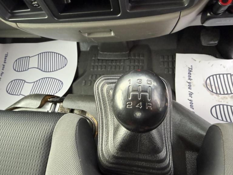 2015 Nissan Cabstar 35.14 dCi Chassis Cab CHASSIS CAB DIESEL Manual