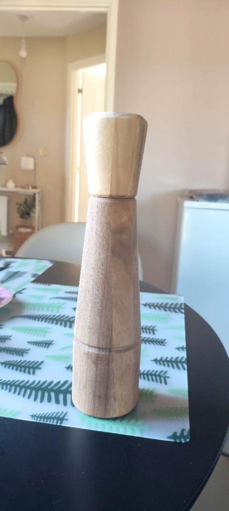 Wooden Pepper Grinder