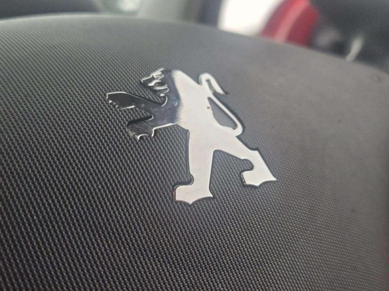 2011 Peugeot 107 1.0 12V Urban Lite Euro 5 3dr HATCHBACK Petrol Manual