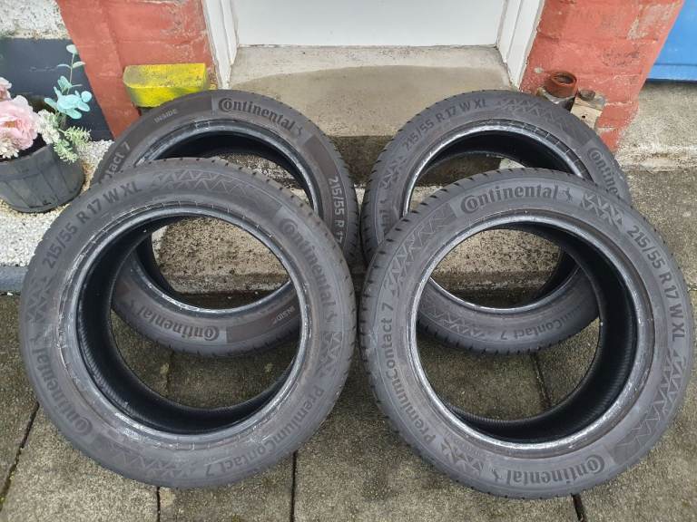 Continental premium contact 7 tyres x4