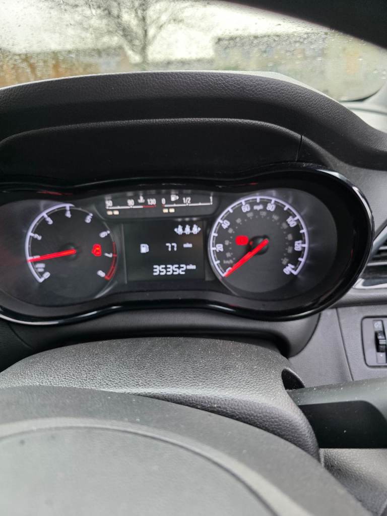 Vauxhall, VIVA, Hatchback, 2019, Manual, 999 (cc), 5 doors
