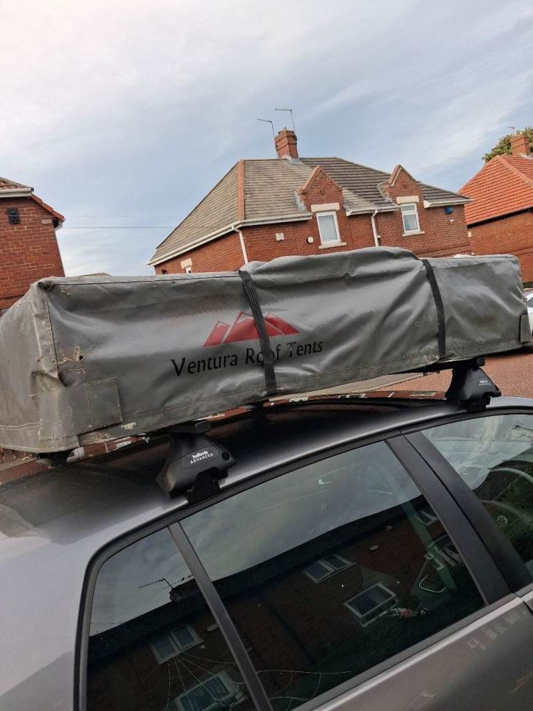 Roof tent 