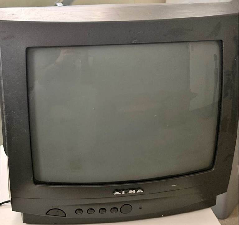 CRT TV  (Delivery Available)
