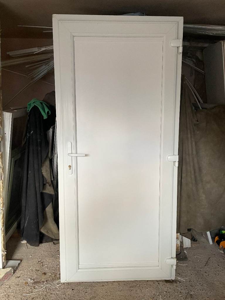 UPVC DOOR 202 x 92 cm - UPVC PANEL DOOR **WIDE DOOR**GOOD CONDITION**(REF: DX211)