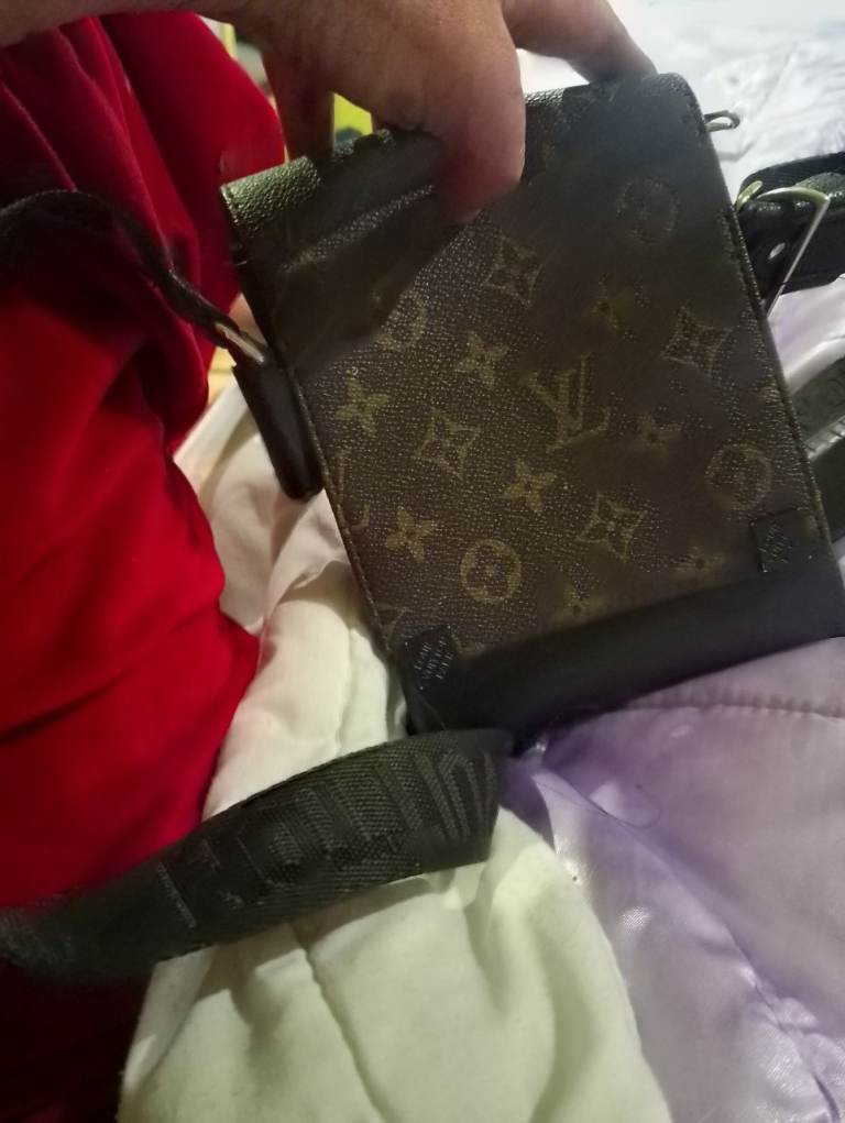 GENUINE Louis Vuitton bag. 