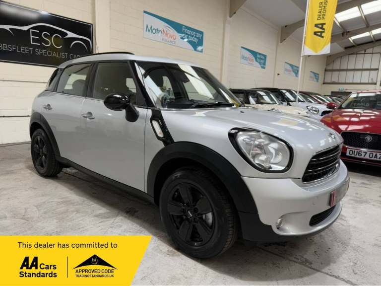 2016 MINI Countryman 1.6 One 5dr *30000 MILES* HATCHBACK Petrol Manual