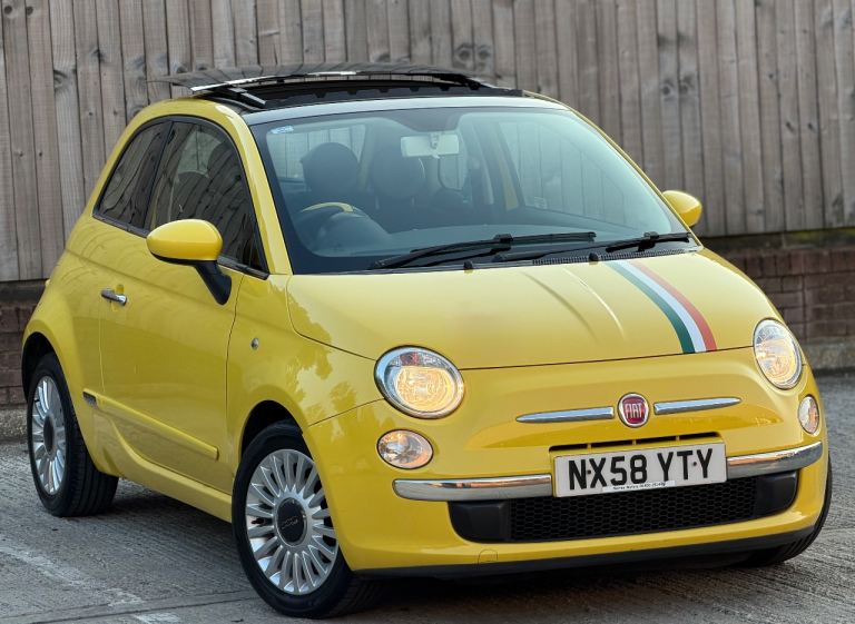 Fiat, 500, Hatchback, 2008, Automatic , 1242 (cc), 3 doors