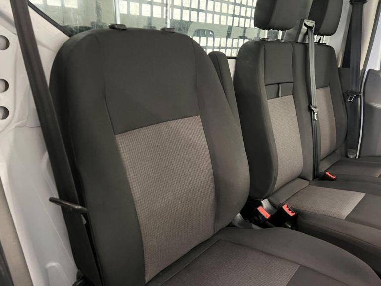 2023 Ford Transit 2.0 EcoBlue 130ps Chassis Cab CHASSIS CAB DIESEL Manual