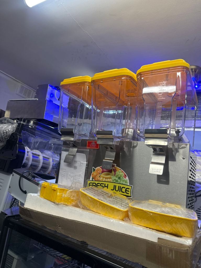 Commercial juice refrigerated machine syrup cafe shop restaurant 