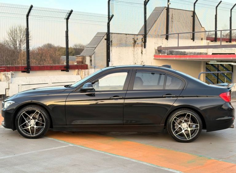 BMW, 3 SERIES, Saloon, 2012, Manual, 1995 (cc), 4 doors