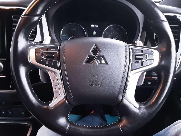 2020 Mitsubishi Outlander 2.4 PHEV Exceed 5dr Auto ESTATE PETROL/ELECTRIC Automatic